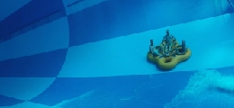 Bóias especializadas para parques aquáticos